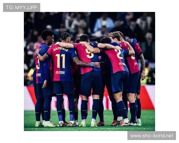 巴萨防线稳定性隐患持续存在,对赛季走势形成制约 巴萨防线稳定性隐患持续存在,对赛季走势形成制约