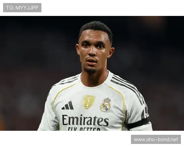 特伦特·亚历山大-阿诺德对比沃克:进攻与防守边卫之争 特伦特·亚历山大-阿诺德对比沃克:进攻与防守边卫之争