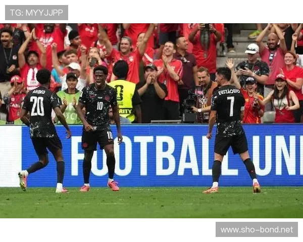 加拿大6-0卡塔尔回顾:B组第二轮大胜奠定优势